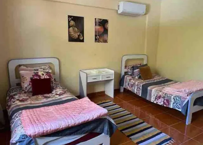 4 Bedroom Superior Family Villa With Private Pool, 5 Min From Beach Abu Talat
